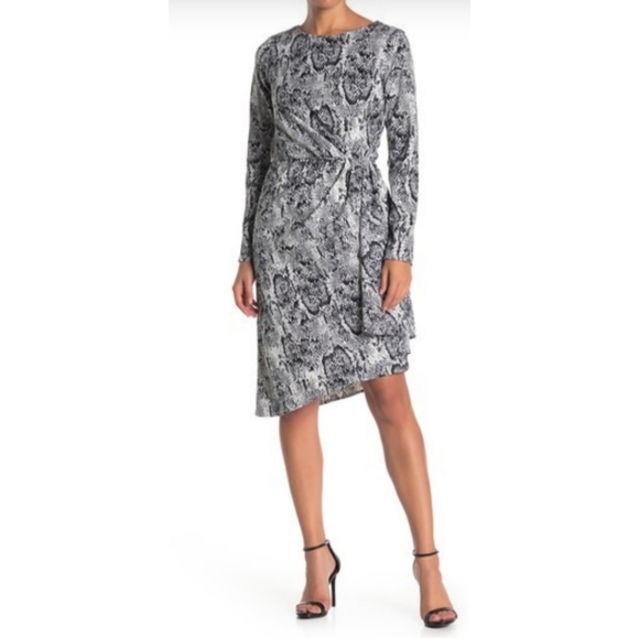 🆕🌿JULIA JORDAN DRESS🌿 - Picture 2 of 3